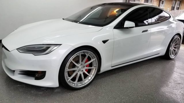 2016 Tesla Model S P100D came in for a Multistep Paint Correction, our 4-6yr Ceramic Coating and  GlassParency applied to all glass!⁣
⁣
Contact us to schedule your vehicle next!⁣
⁣
773-827-9781⁣
⁣
#ericthedetailguy #detailersofinstagram #chicago #illinois #stickney #chicagodetailing #tesla #models #model3 #elon #ev #electriccar #audi #bmw #mercedes #porsche #lotus #corvette #maserati #lexus #vw #ferrari #wheels #cadillac #infiniti #rollsroyce #lamborghini #mustang #Camaro
